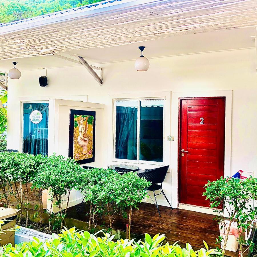 Koh Larn White House 호텔 외부 사진