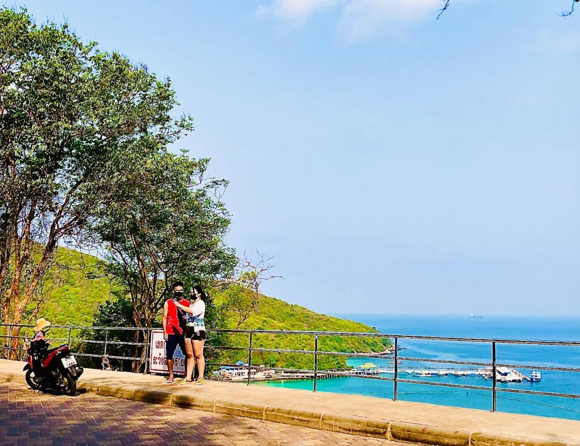 Koh Larn White House 호텔 외부 사진
