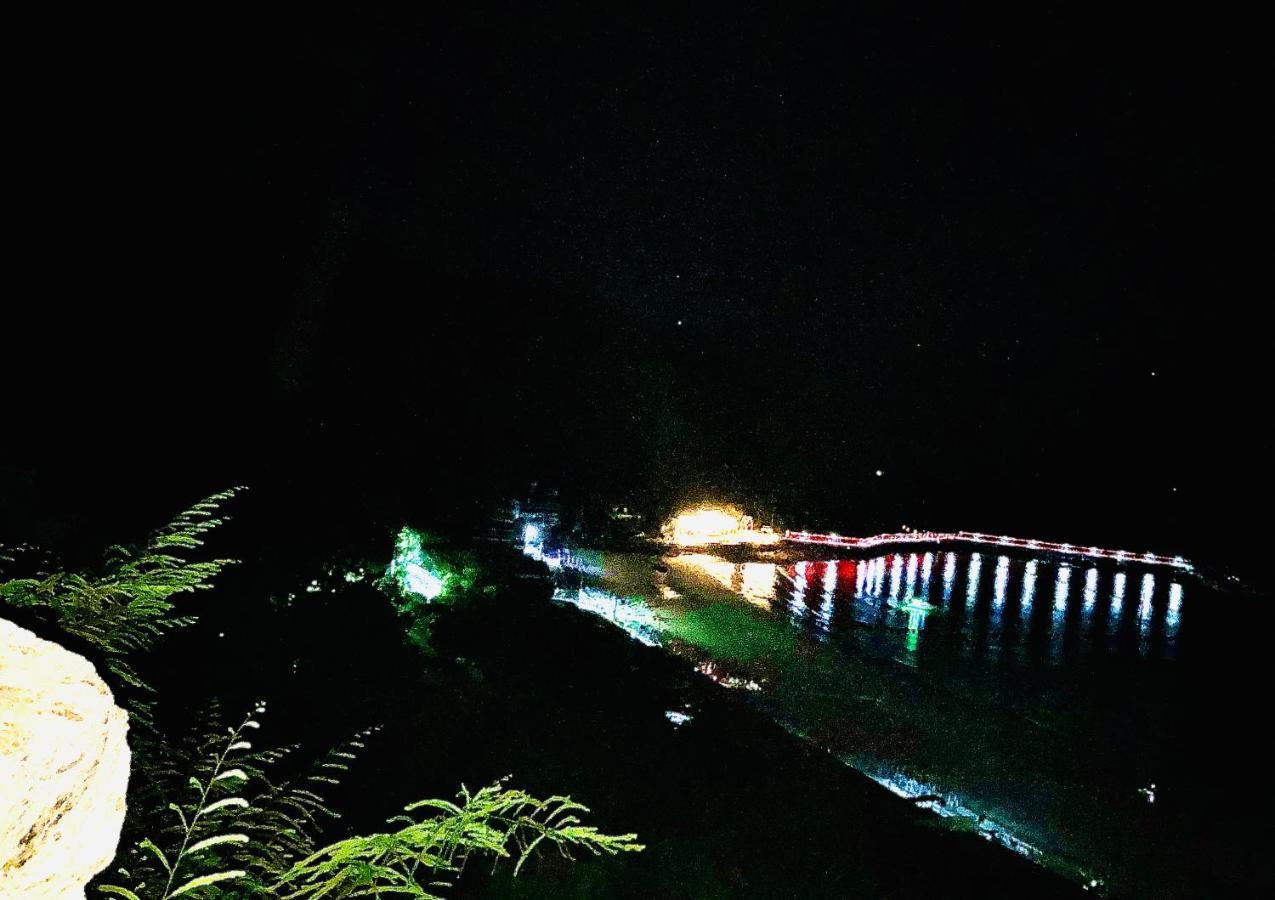 Koh Larn White House 호텔 외부 사진