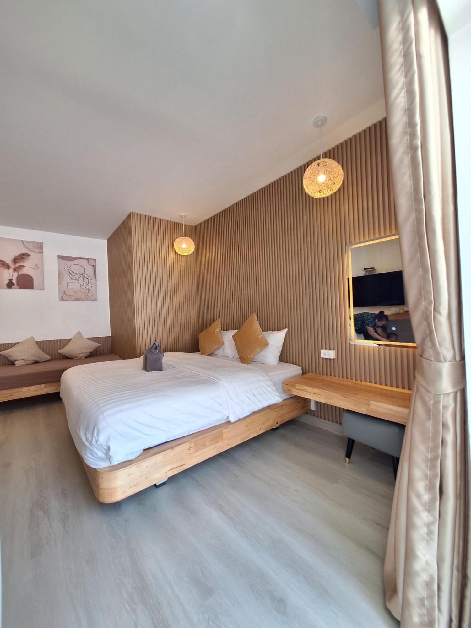 Koh Larn White House 호텔 외부 사진
