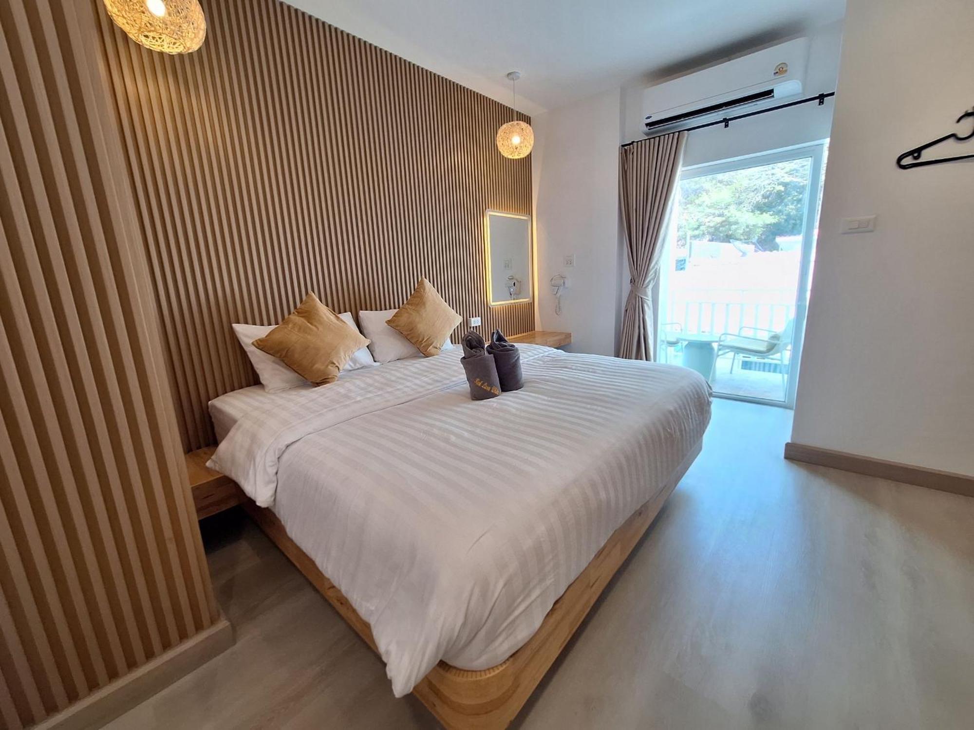Koh Larn White House 호텔 외부 사진